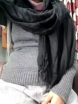 Ruhi_07 élő XXX-chatje