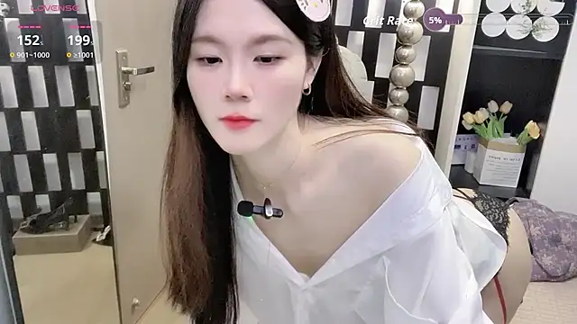 Czat XXX na żywo – Yueyue-MM