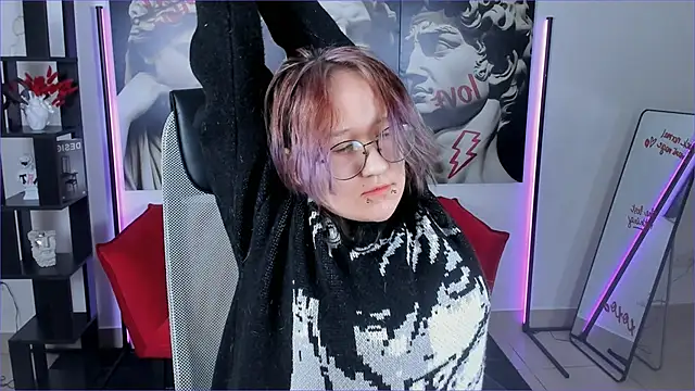 Sylvia_Reed élő XXX-chatje