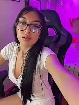 Natsrose Chat XXX in diretta