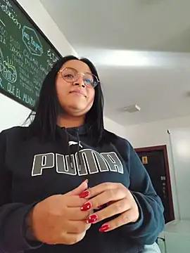 ItsmeDannax élő XXX-chatje