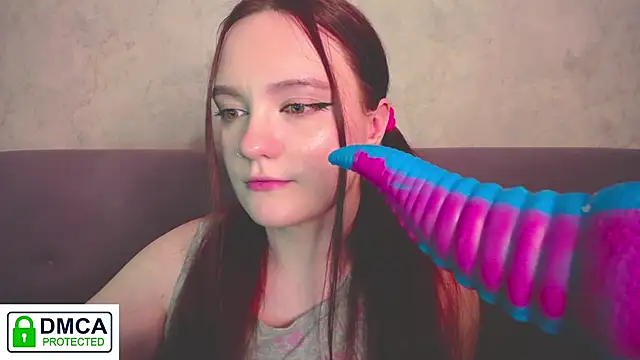 Alyssa___Scarlet élő XXX-chatje