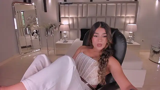 BiancaPierce: онлайн-секс-чат