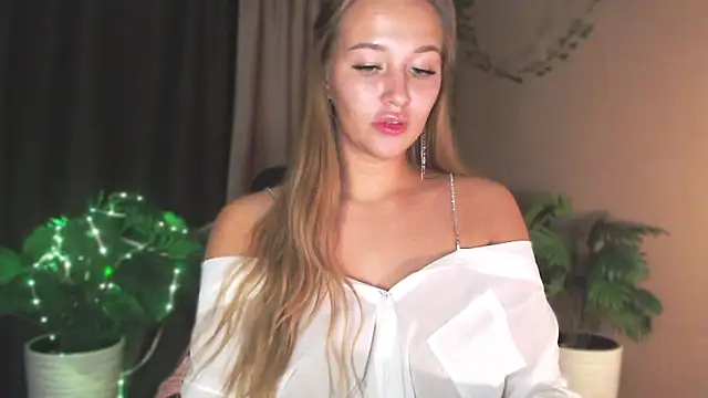 Milk_Bunny Chat XXX in diretta