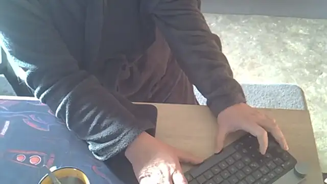 Silvia2277 Chat XXX in diretta