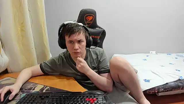 Show modela iliaskrislove na web-kameri