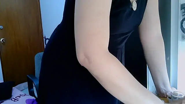 luxandracon23: онлайн-секс-чат