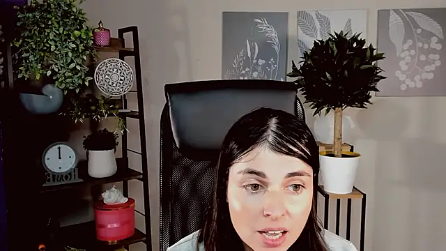 MartaEdams: онлайн-секс-чат