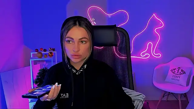 marymaryson élő XXX-chatje