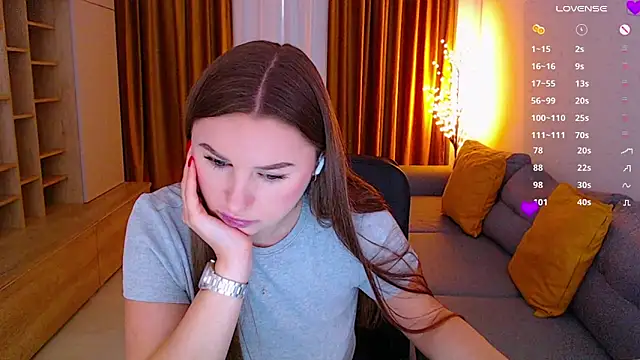 _Mia_Adams élő XXX-chatje