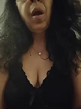 NakedMILFx Live XXX-Chat