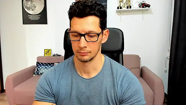 Chat +18 de BrutusK08 ao vivo