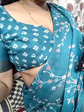 samitasharma Adlı Modelin Canlı XXX Sohbeti