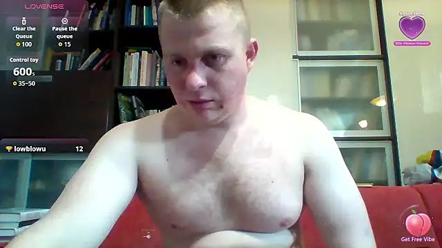 XXX chat uživo modela Matttthees