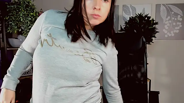 MartaEdams' Live XXX Chat