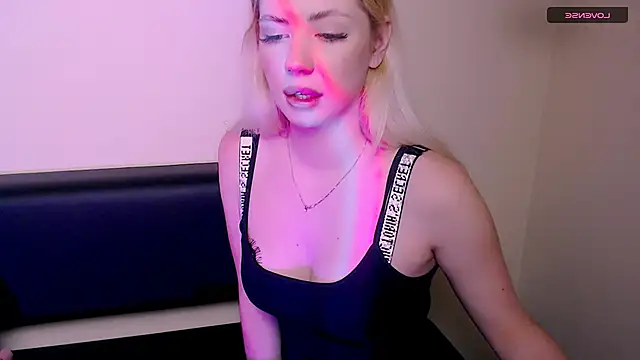 Вебкам-шоу AliceHotty_