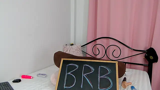 marleekai Adlı Modelin Canlı XXX Sohbeti