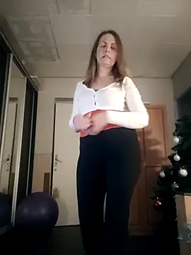 XXX chat uživo modela Evelina_cute