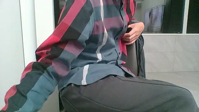 nole_china7 Live XXX Chat