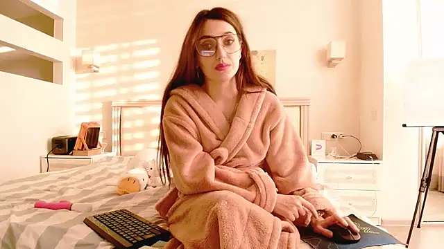 Iren: онлайн-секс-чат