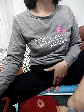 Haralushiaaa Chat XXX in diretta