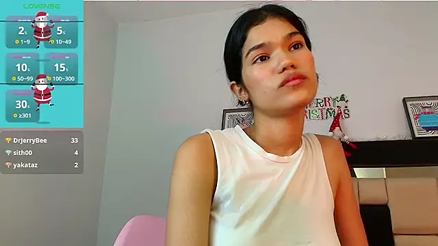 Chat XXX en directo de emycarver09