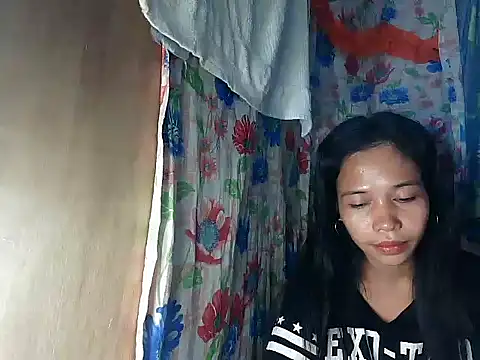 PinaySkinnyGirl: онлайн-секс-чат