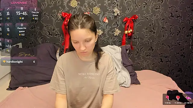 Chatroom XXX en direct de MelaniGrand