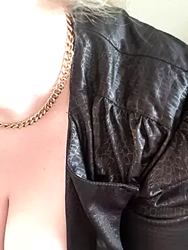 Chatroom XXX en direct de Missy_DM