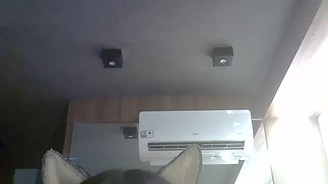 Chatroom XXX en direct de SkinnyKitten