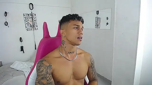 Show de Leonard_Price na webcam