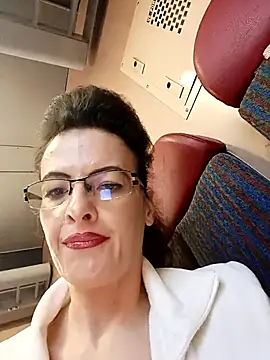 RebeccaNoble élő XXX-chatje