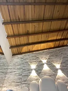 Kristy1_ 现场XXX聊天