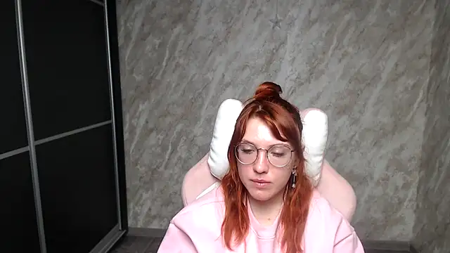 Chatroom XXX en direct de Reginasmilee