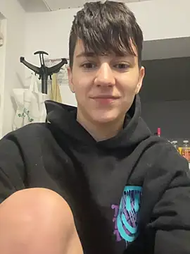 Онлайн чат XXX ravenryx