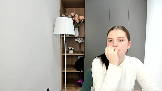 ErickaWoodrich: онлайн-секс-чат