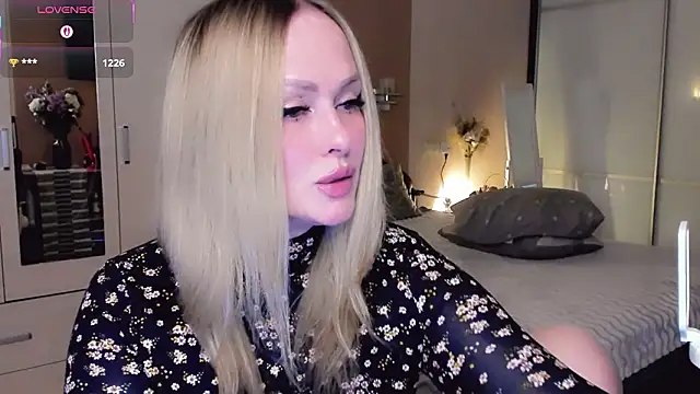 Libby_Nora élő XXX-chatje