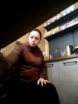 KimmyAghora Adlı Modelin Canlı XXX Sohbeti