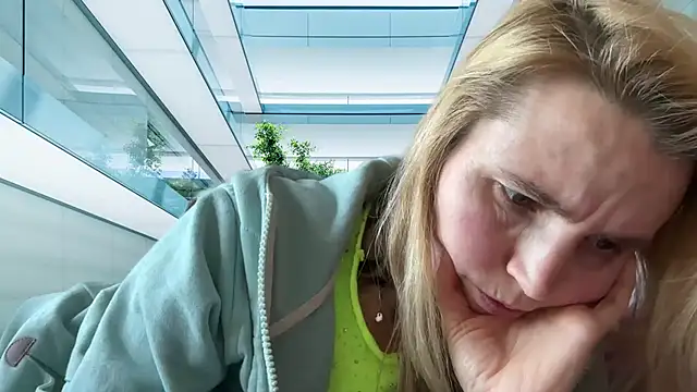 s-te-fan-i 现场XXX聊天