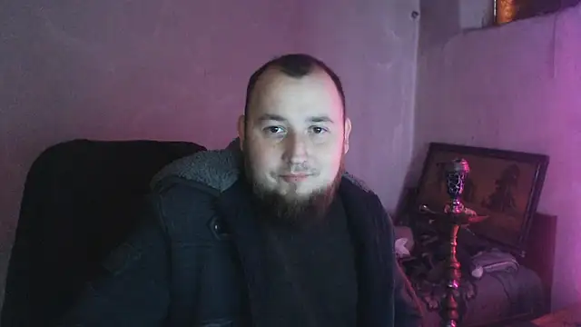 Webkamerová show BIG-COCK-OMG