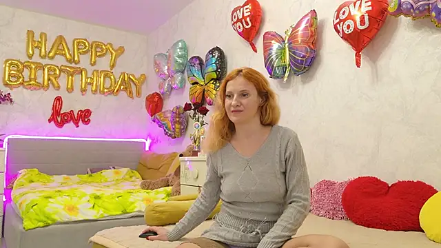 SimaGoldy's Live XXX Chat