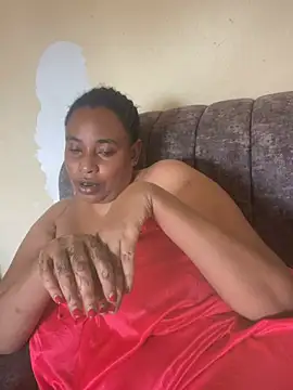 milky_mom Webcamshow