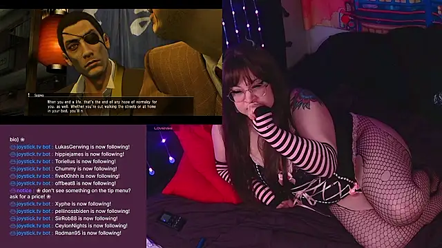 evamila élő XXX-chatje