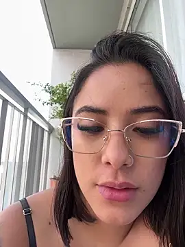 Nattasha_Brown élő XXX-chatje