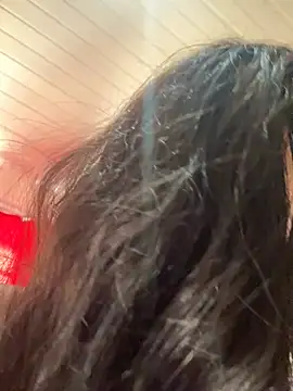 Chatroom XXX en direct de Monica_Pimentinha_