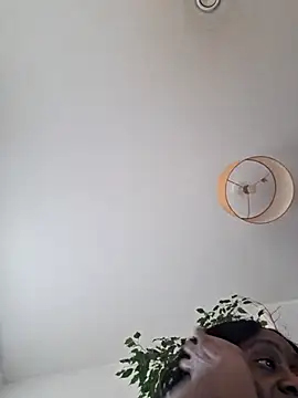 Онлайн чат XXX Ebony-SultryX