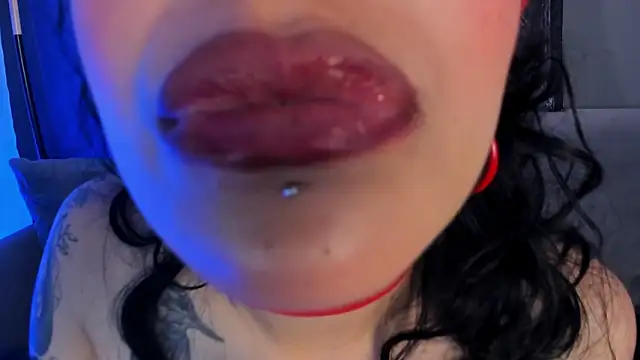 flower_smith_'s Live XXX Chat