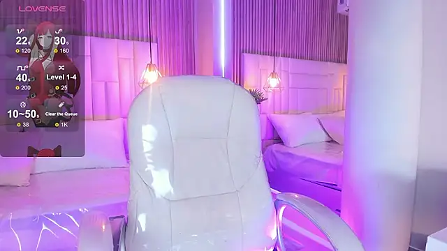 CaitlynCouper 现场XXX聊天