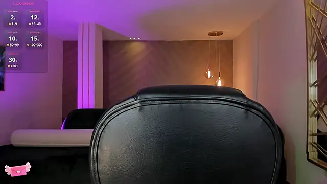 Živý XXX chat ArianaDumont