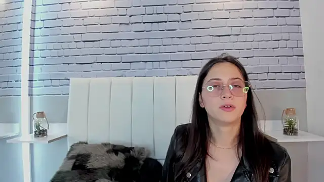 SophieeMoore 现场XXX聊天